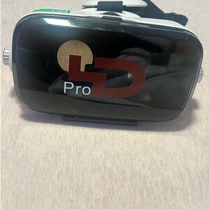 Black and White VR Headset